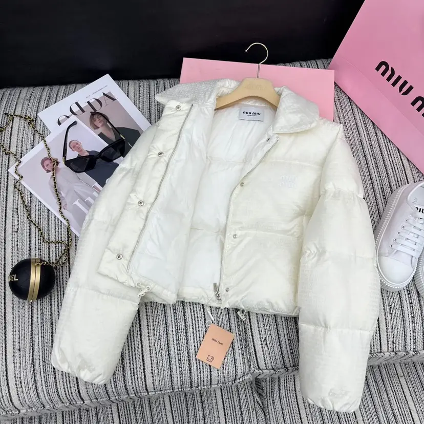 F2F6 miumiu hoof flower short down jacket-75$ gallery
