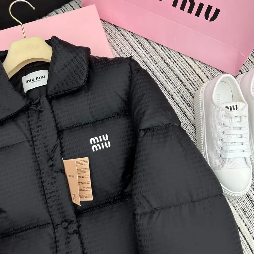 F2F6 miumiu hoof flower short down jacket-75$ gallery