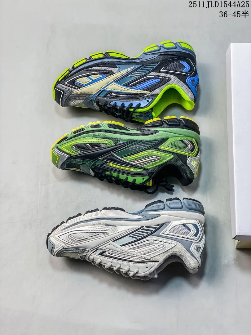 F88C Reebok 75$ gallery