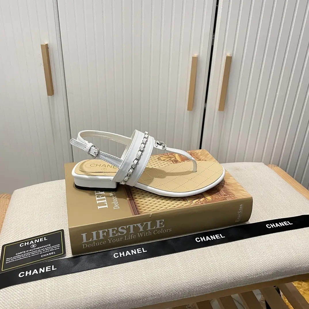 G14Q CHANEL shoes 43$ gallery