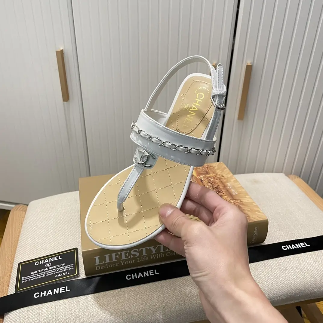 G14Q CHANEL shoes 43$ gallery