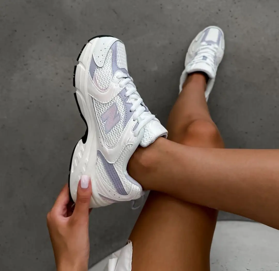 G71B New Balance WR530 54$ gallery