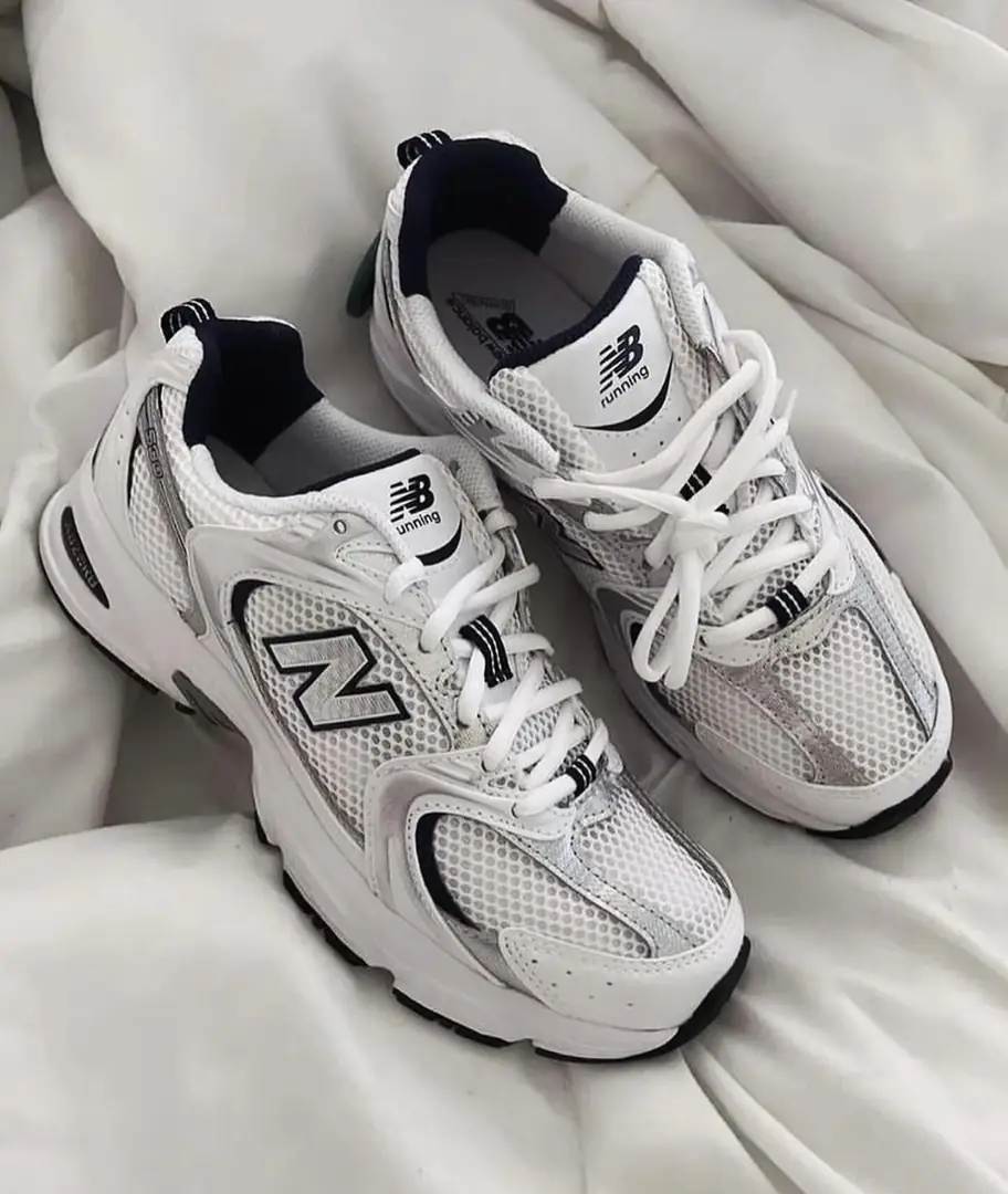 G71B New Balance WR530 54$ gallery