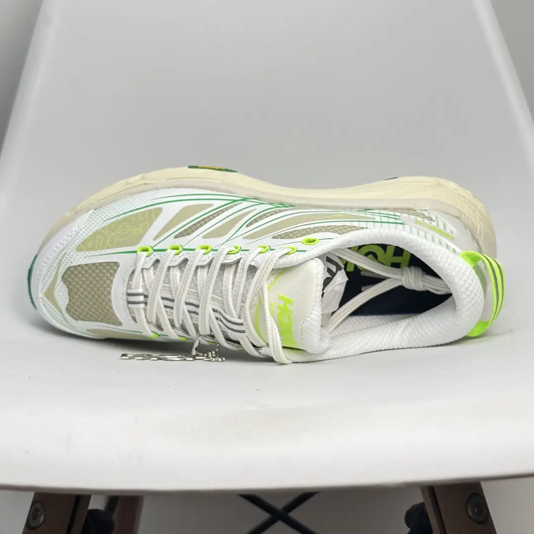 HK01 HOKA Mountain Running Shoes 58$ gallery