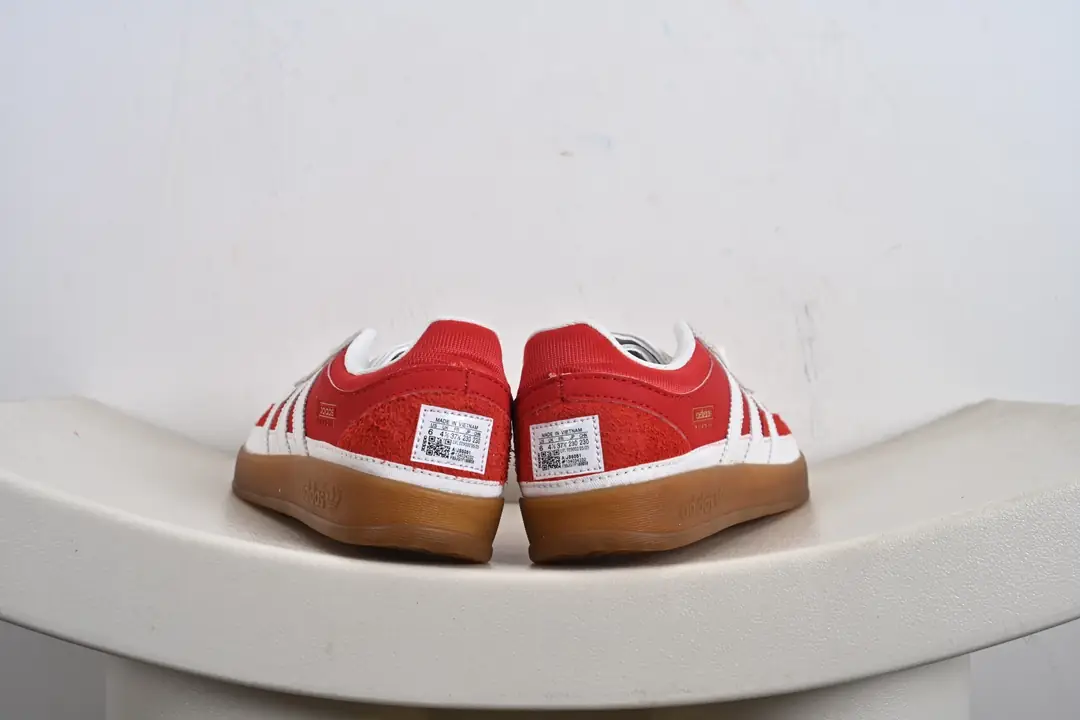 J1A2 adidas Originals Gazelle INdoor 52$ gallery