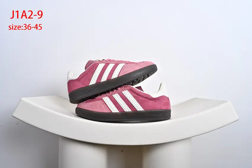 J1A2 adidas Originals Gazelle INdoor 52$ gallery