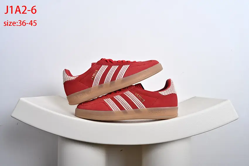 J1A2 adidas Originals Gazelle INdoor 52$ gallery