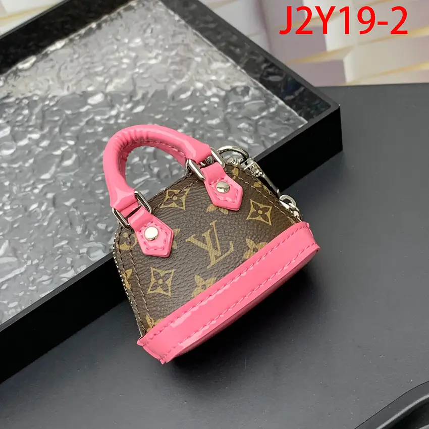J2Y19 Louis Vuitton mini bag keychain pendant 28.5$ gallery