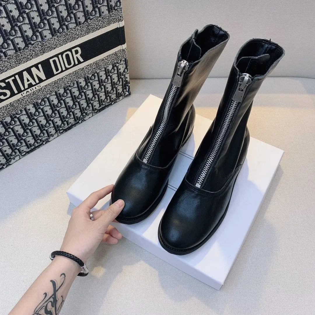 J2Y5 Guidi ankle boots 58$ gallery