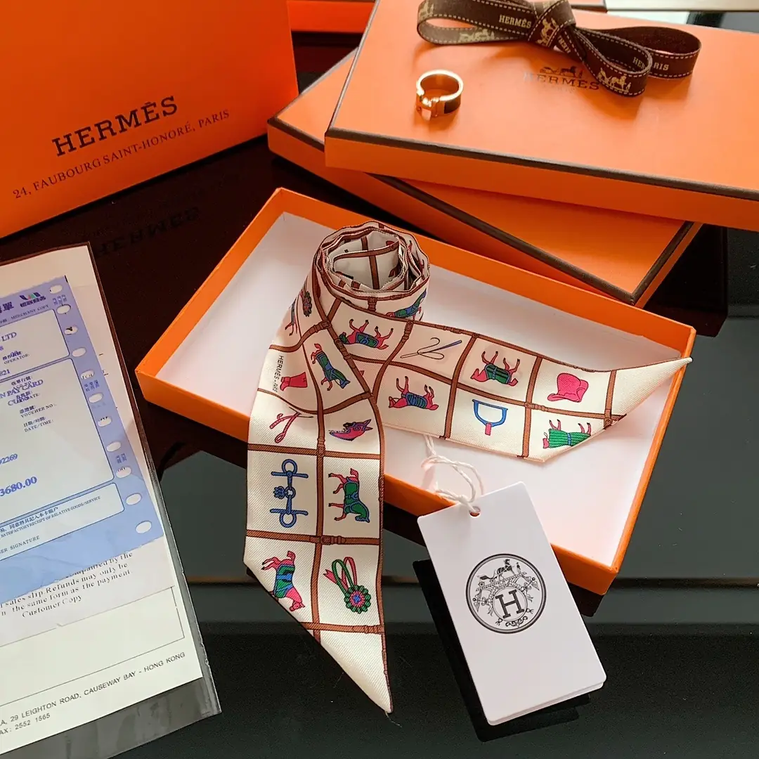 J2Y6 Hermès 6x110CM double-sided ribbon 23.5$ gallery