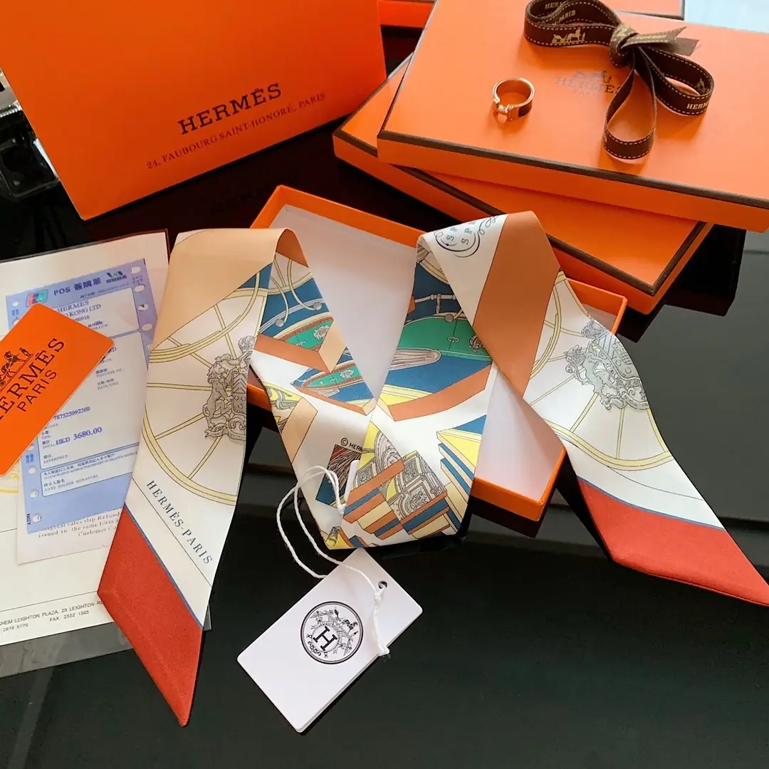 J2Y6 Hermès 6x110CM double-sided ribbon 23.5$ gallery