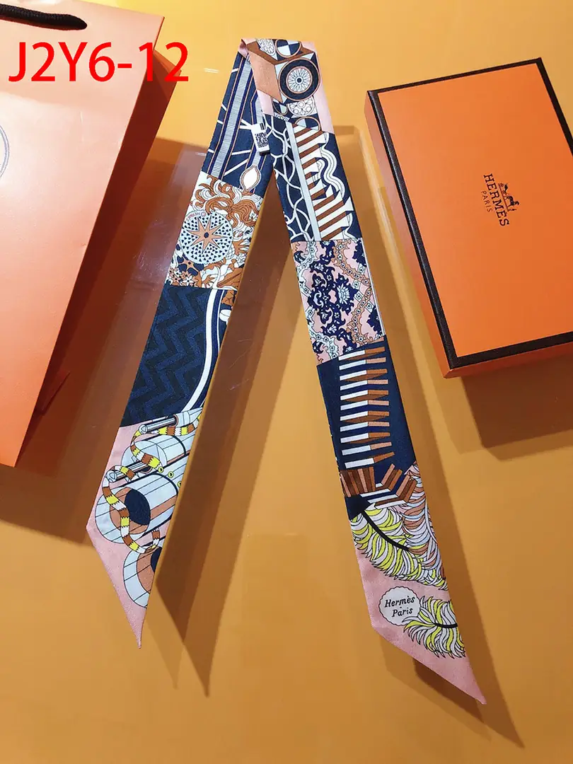 J2Y6 Hermès 6x110CM double-sided ribbon 23.5$ gallery