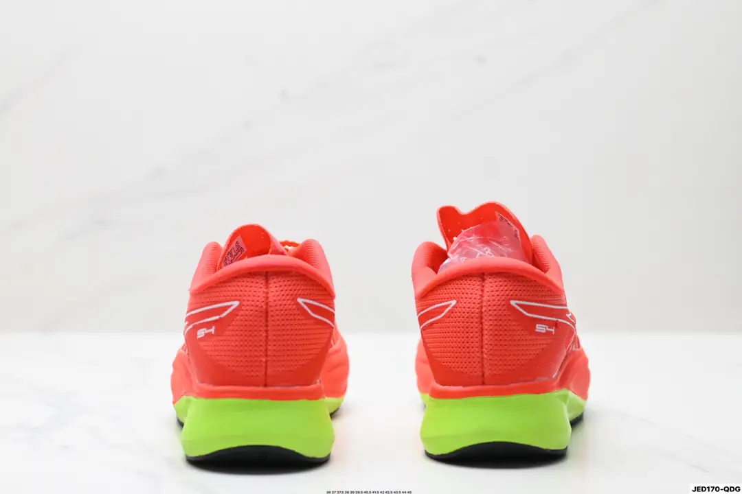 J96Q Asics S4 60$ gallery