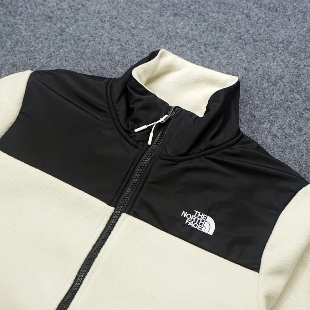 JJ10 The north face polar fleece clothing 53$ gallery