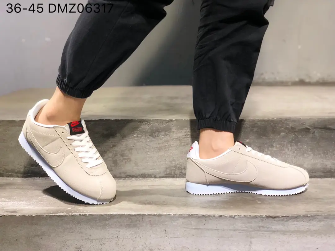 JJ32 Nike Classic Cortez Nylon prem 53$ gallery