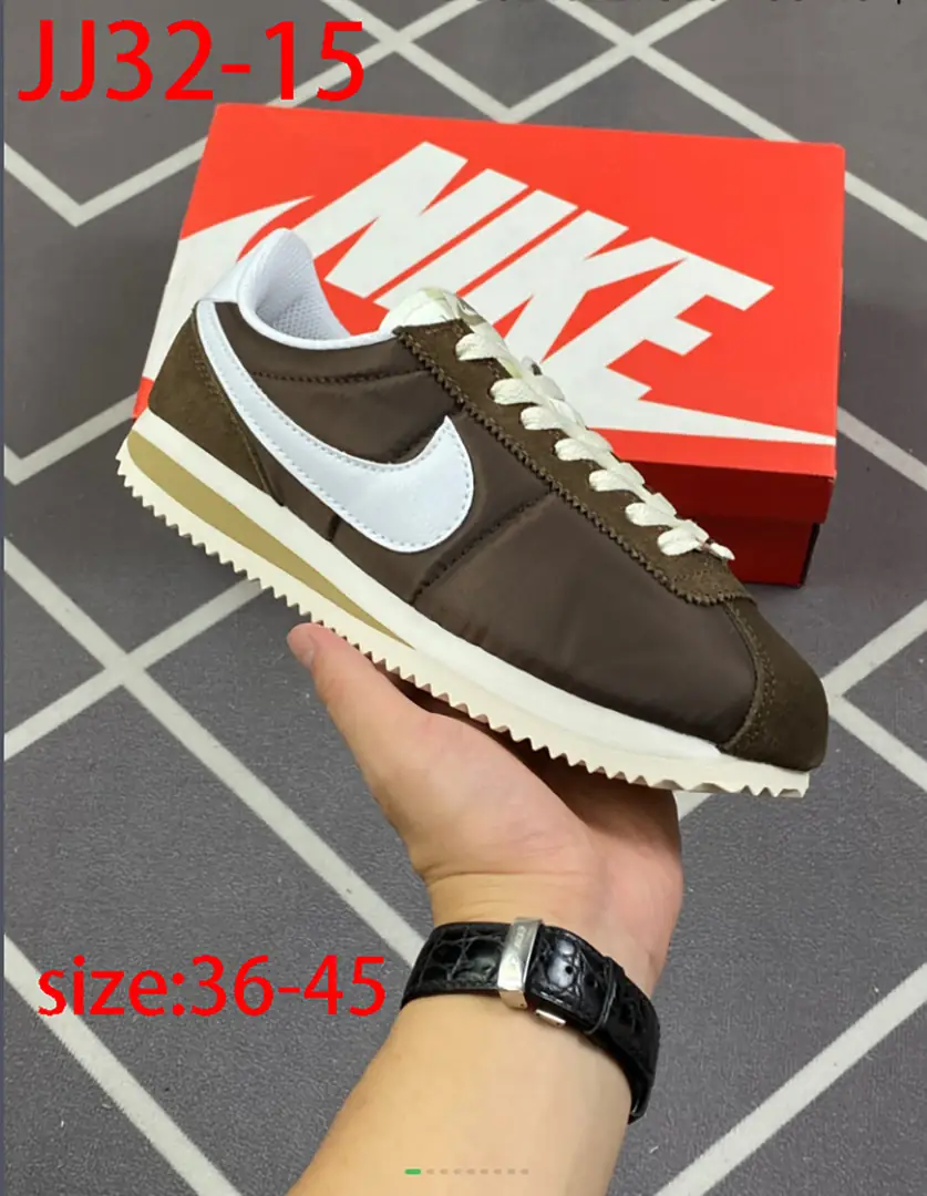 JJ32 Nike Classic Cortez Nylon prem 53$ gallery