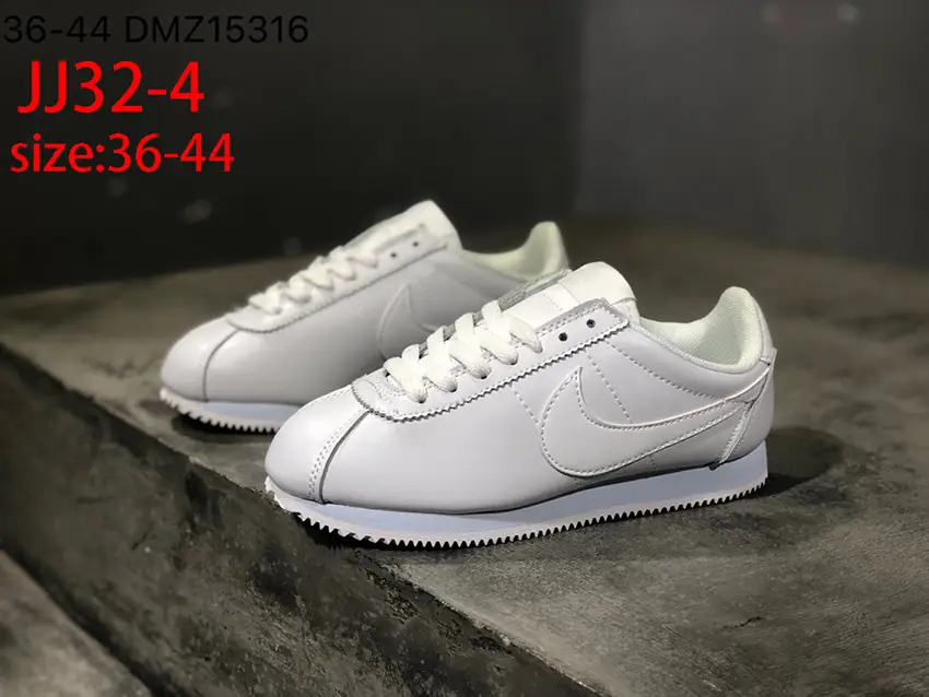 JJ32 Nike Classic Cortez Nylon prem 53$ gallery