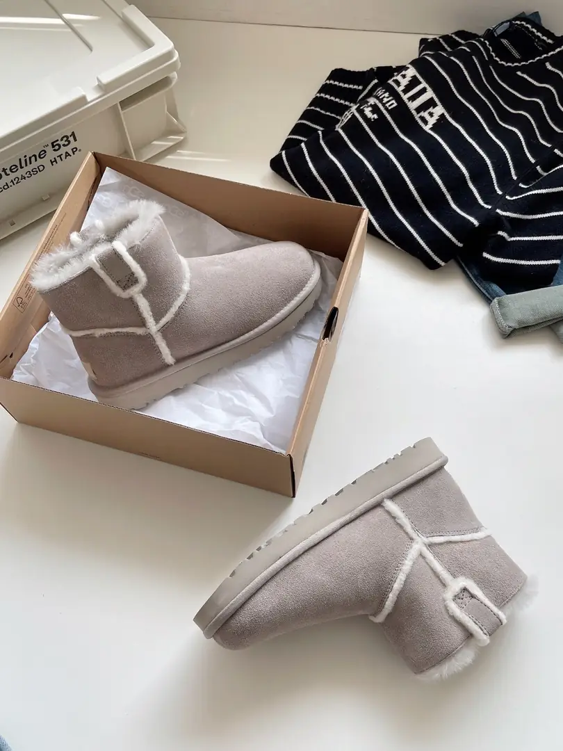 JU16 𝐔𝐆𝐆 .Mini boots (furry style) 60$ gallery