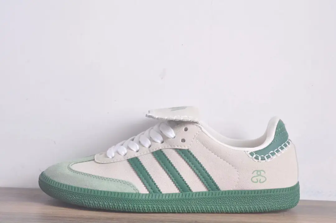 KK04 Adidas Originals Samba Vegan OG  53$ gallery