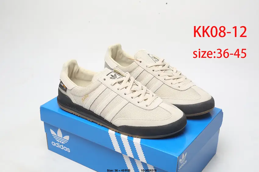 KK08 ADIDAS Originals Jeans53$ gallery