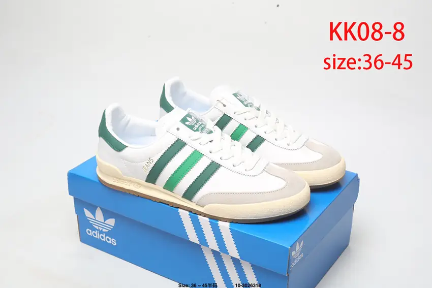KK08 ADIDAS Originals Jeans53$ gallery