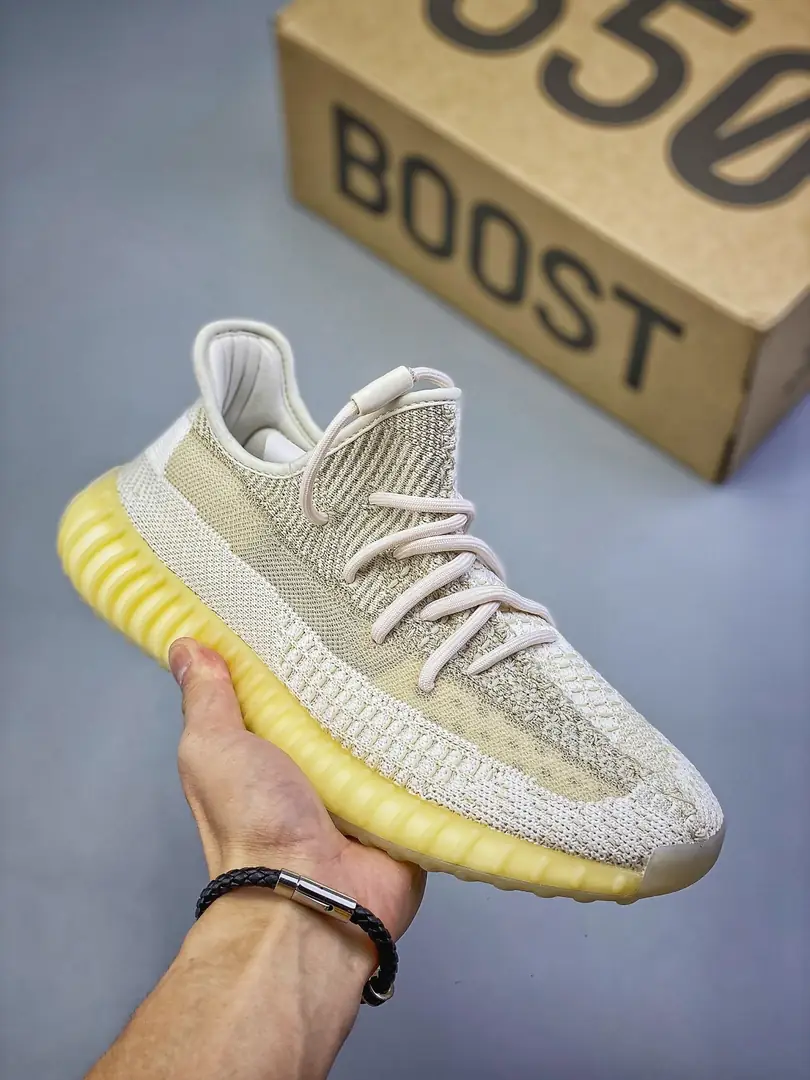KK10  Adidas Yeezy Boost 350v2  55$ gallery