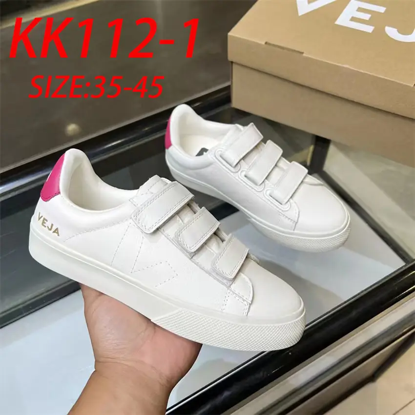 KK112 VEJA classic white shoes V 75$ gallery