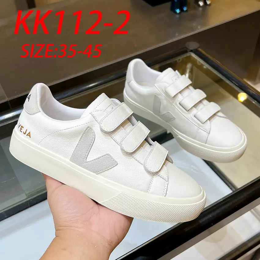 KK112 VEJA classic white shoes V 75$ gallery