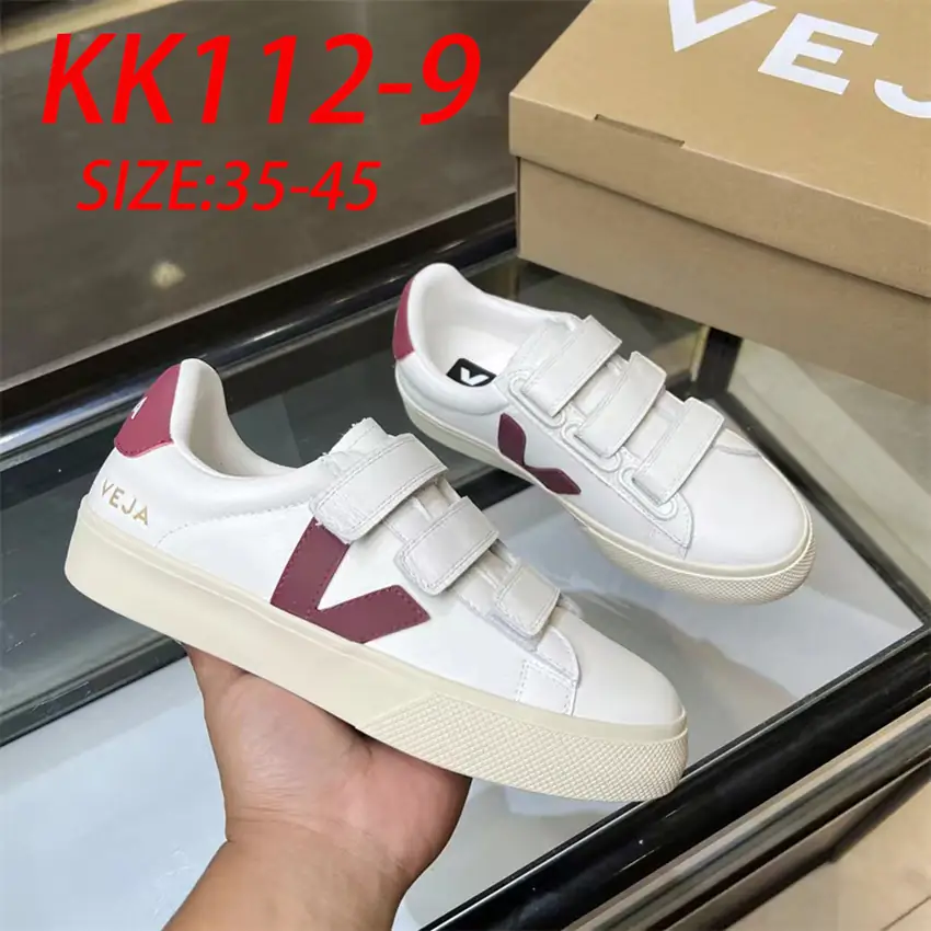 KK112 VEJA classic white shoes V 75$ gallery