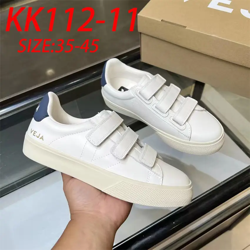 KK112 VEJA classic white shoes V 75$ gallery