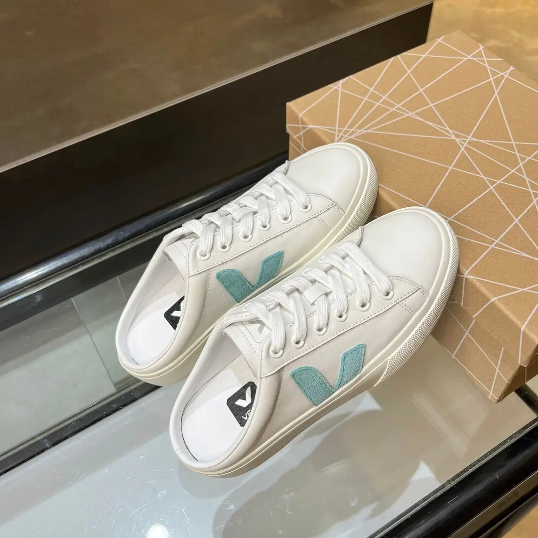 KK114 VEJA classic white shoes V73$ gallery