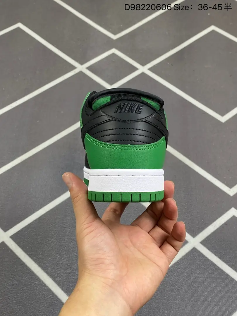 KK17  Nike SB Dunk Low 55$ gallery
