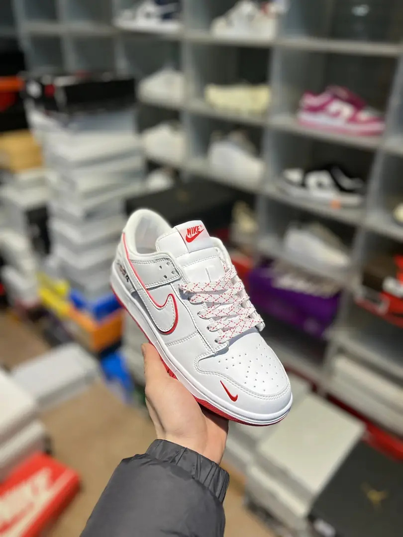 KK17  Nike SB Dunk Low 55$ gallery