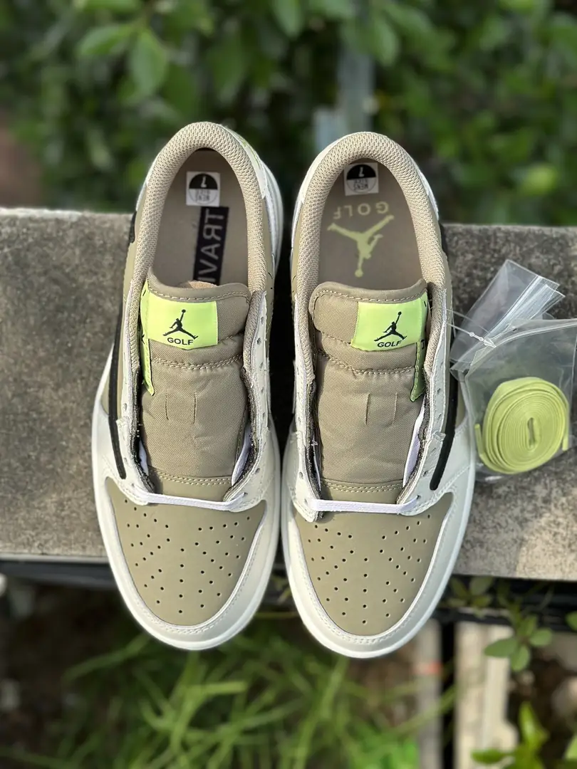 KK30 NIKE Air Jordan 1 Low AJ1 Lightning Barb 54$ gallery