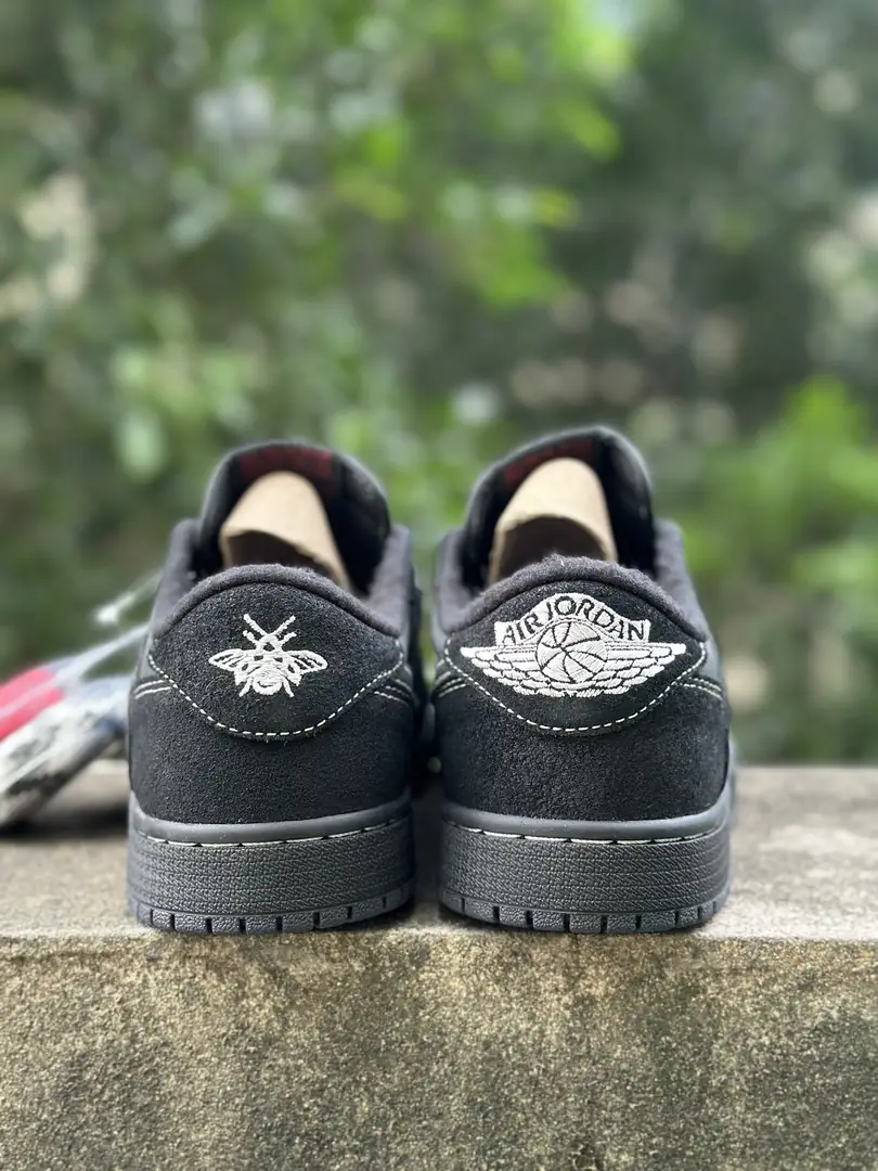 KK30 NIKE Air Jordan 1 Low AJ1 Lightning Barb 54$ gallery