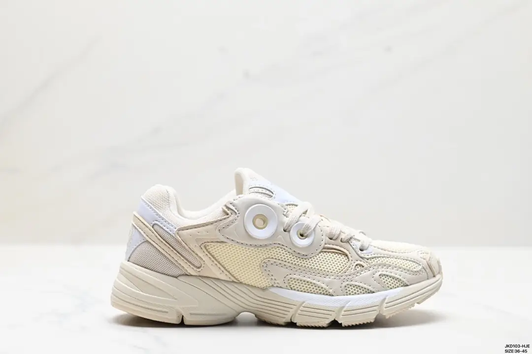 KK41 Adidas Original Astir  53$ gallery