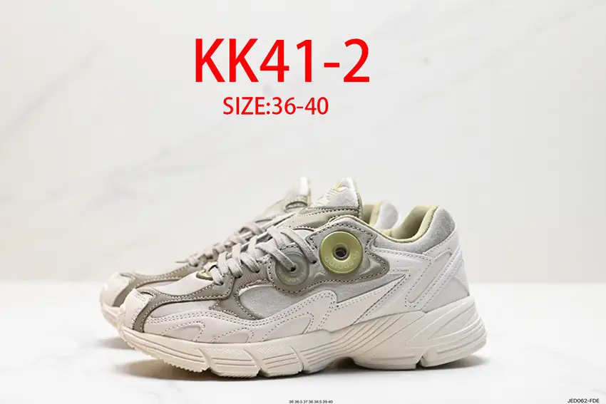 KK41 Adidas Original Astir  53$ gallery