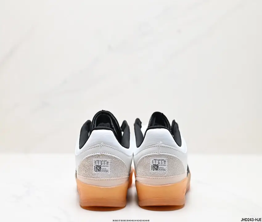 KK51 Adidas Originals Bunny Gazelle Indoor 53$ gallery