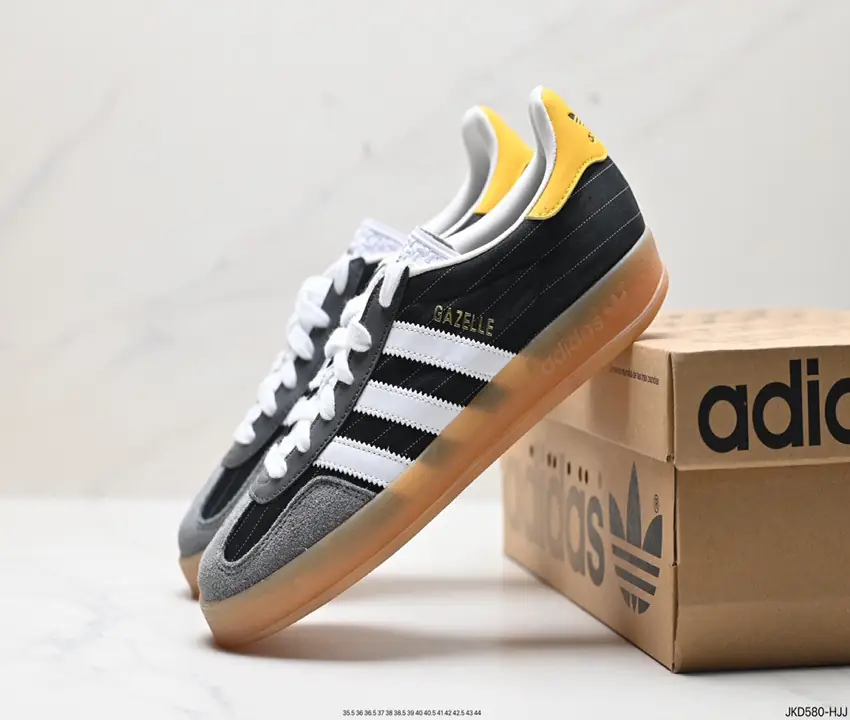 KK51 Adidas Originals Bunny Gazelle Indoor 53$ gallery