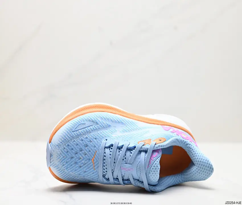 KK54 HOKA M CLIFTON 9 53$ gallery