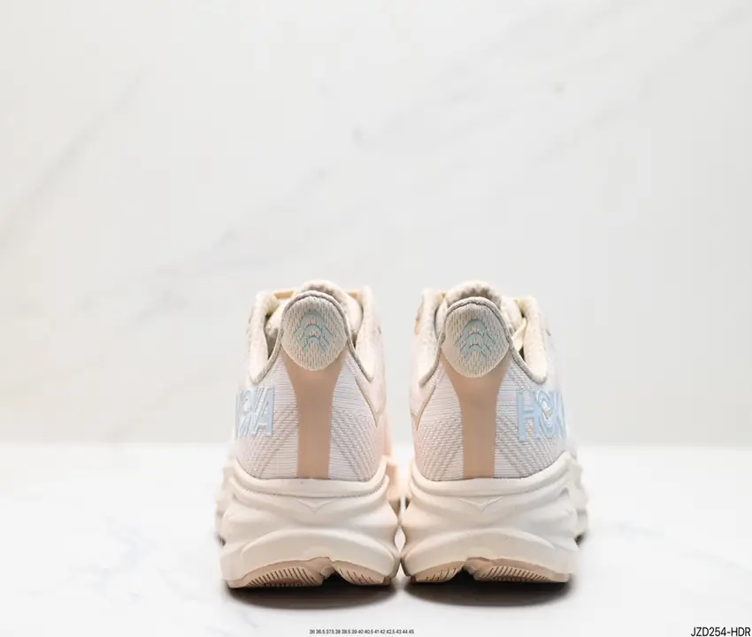 KK54 HOKA M CLIFTON 9 53$ gallery
