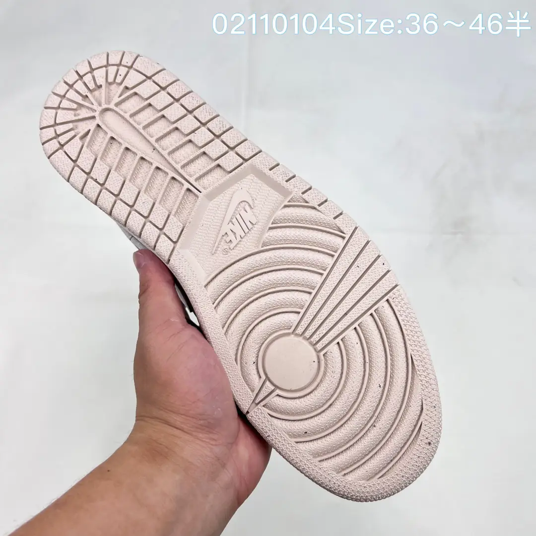 KS04  Air Jordan 1 Low  48$ gallery