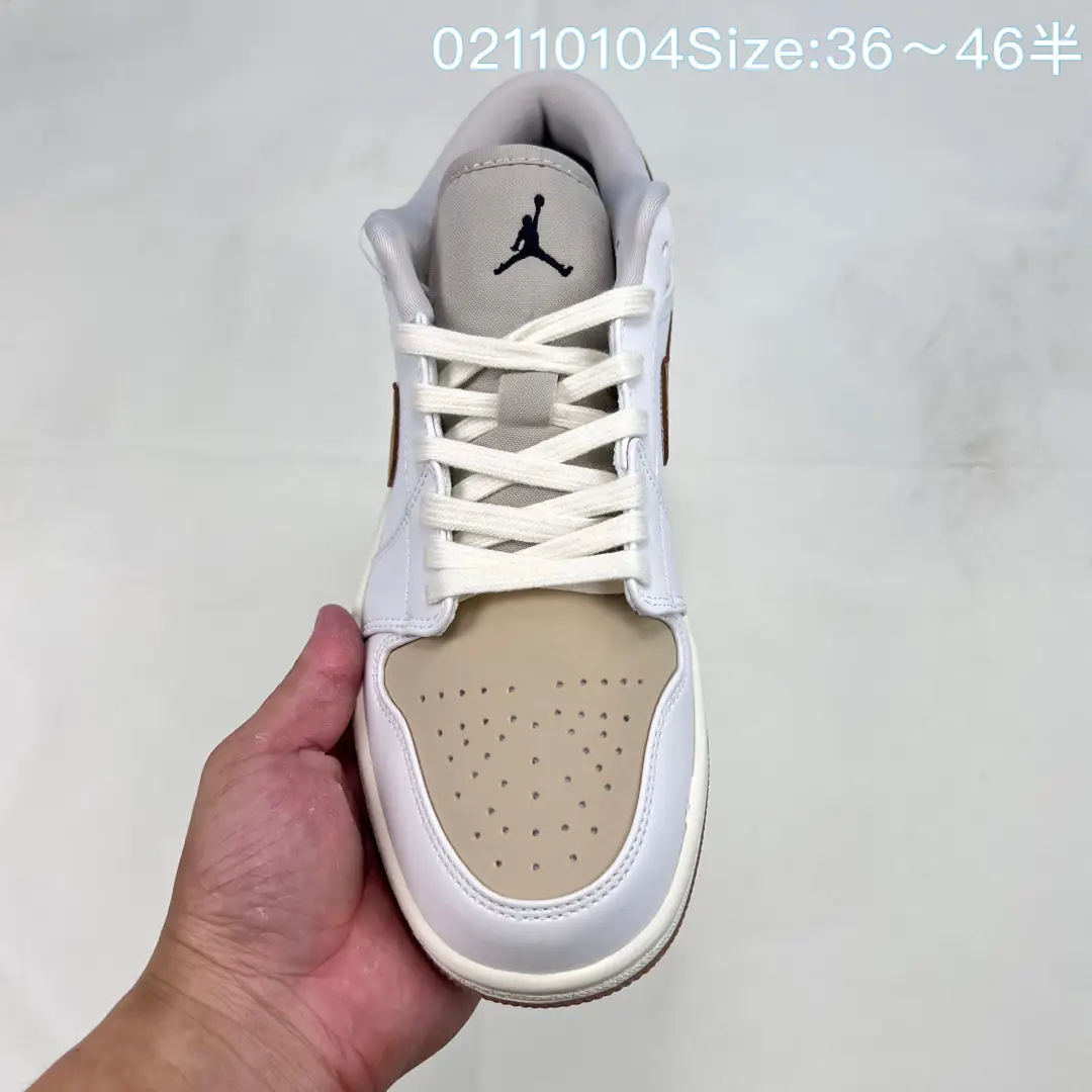 KS04  Air Jordan 1 Low  48$ gallery