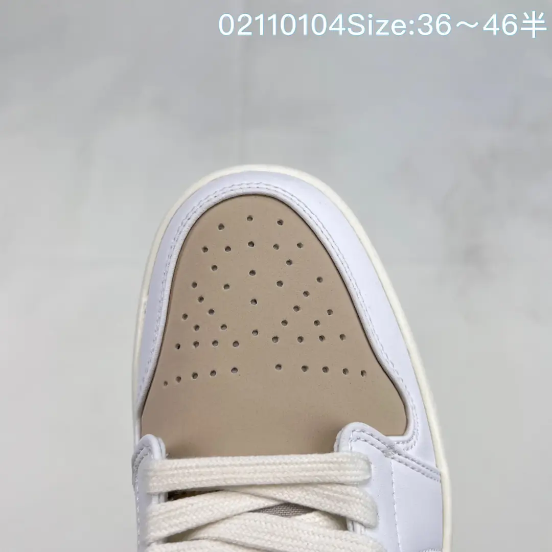 KS04  Air Jordan 1 Low  48$ gallery