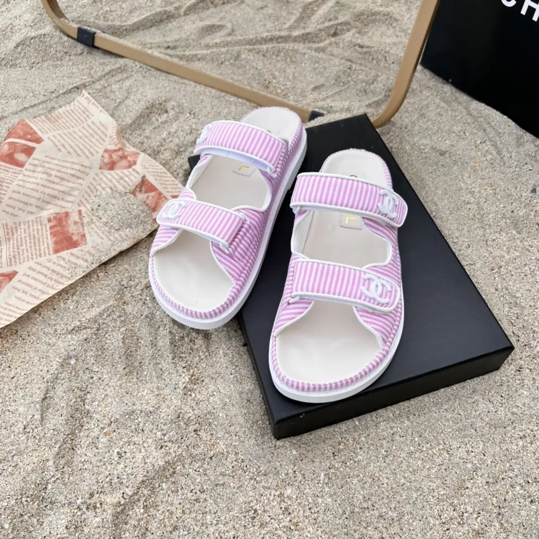 M13P CHANEL shoes 51$ gallery