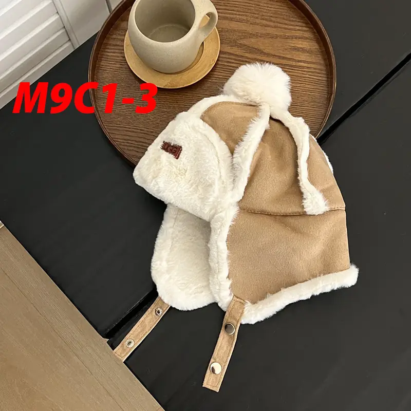 M9C1 UGG baby hat 25.8$ gallery