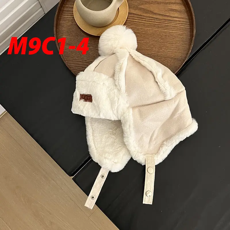 M9C1 UGG baby hat 25.8$ gallery