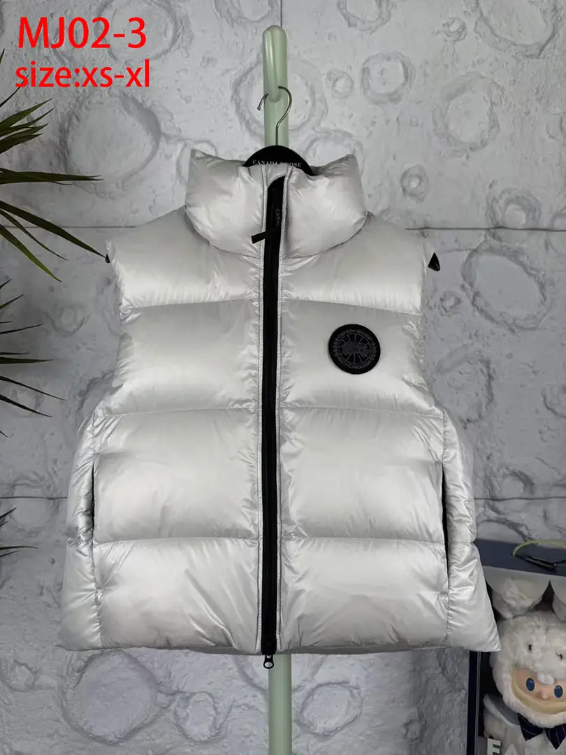 MJ02 Canada Goose Women's Vest $76 gallery
