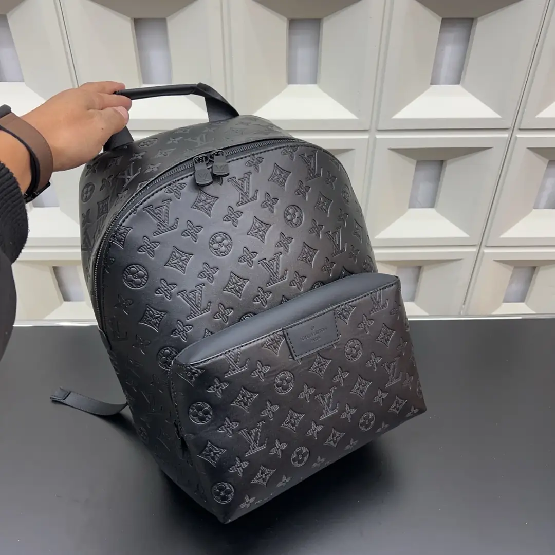 MP760 Louisvuitton 58$ gallery