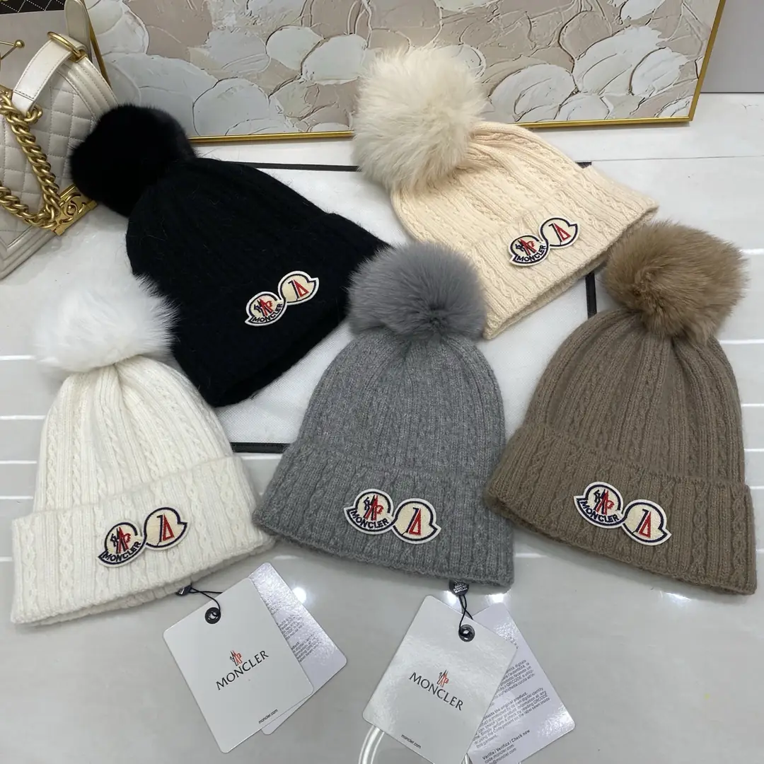 MZ01 High-end Moncler classic knitted hat 35$ gallery
